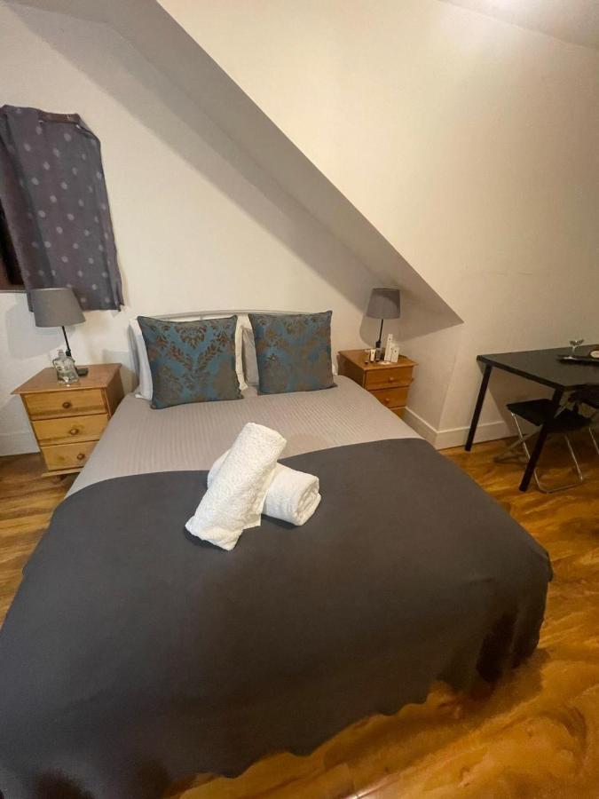 Sw16 Norbury Guesthouse London Exterior photo