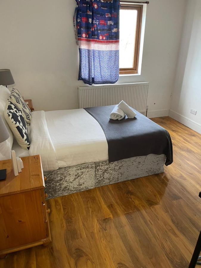 Sw16 Norbury Guesthouse London Exterior photo